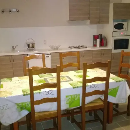 Chez Rémi Nyaraló *
